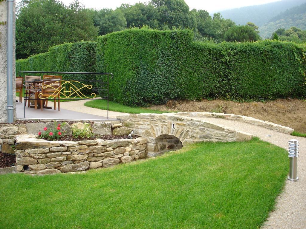 Demeure De Flore Lacabarede Exterior photo